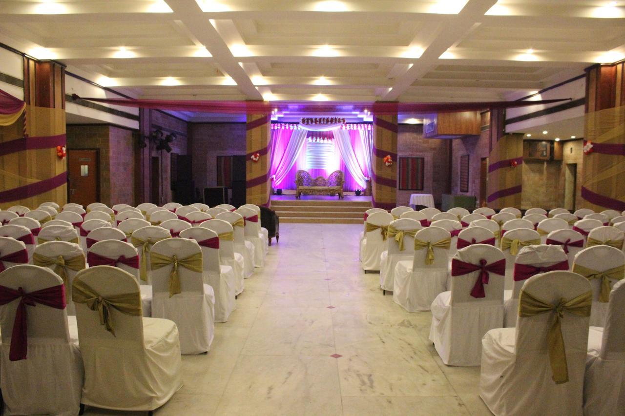 Leo Fort Hotel Jalandhar Exterior photo