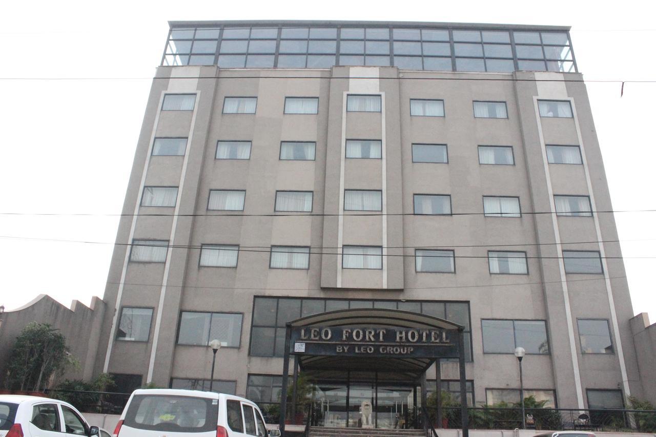 Leo Fort Hotel Jalandhar Exterior photo