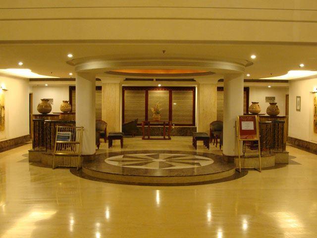 Leo Fort Hotel Jalandhar Exterior photo