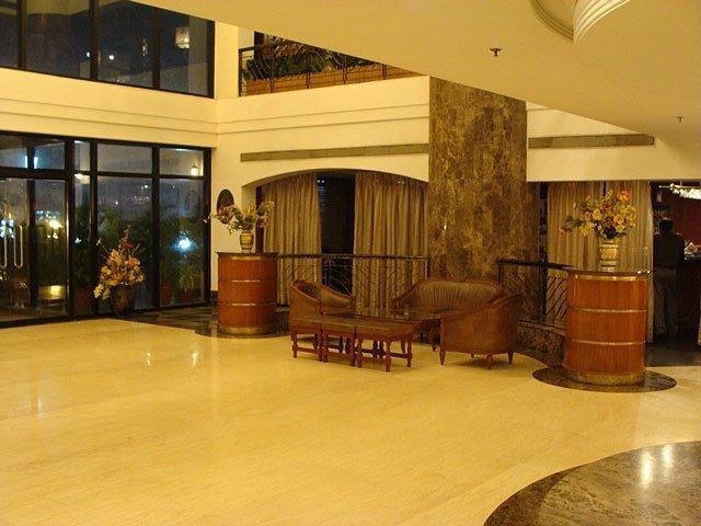 Leo Fort Hotel Jalandhar Exterior photo